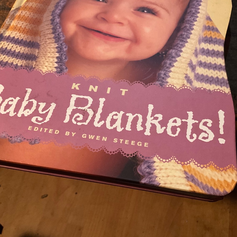BOOK Knit Baby Blankets! Edited by Gwen Steege